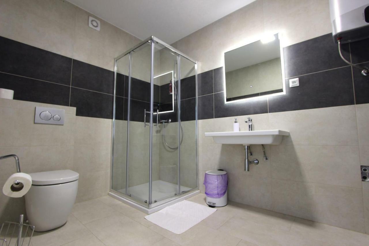 4K Centre Apartment Zadar Bagian luar foto
