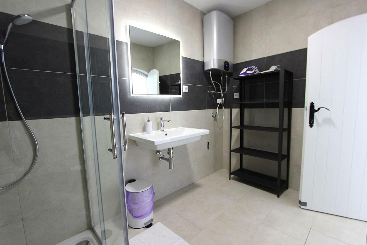 4K Centre Apartment Zadar Bagian luar foto