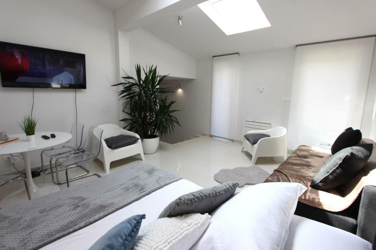 4K Centre Apartment Zadar Bagian luar foto